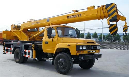 hydraulic crane truck
