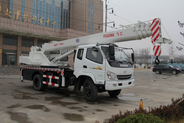 heavy duty cranes