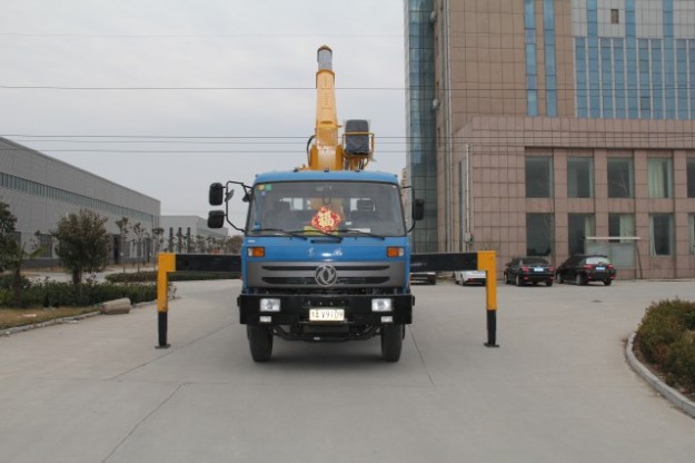 rental cranes rental cranes